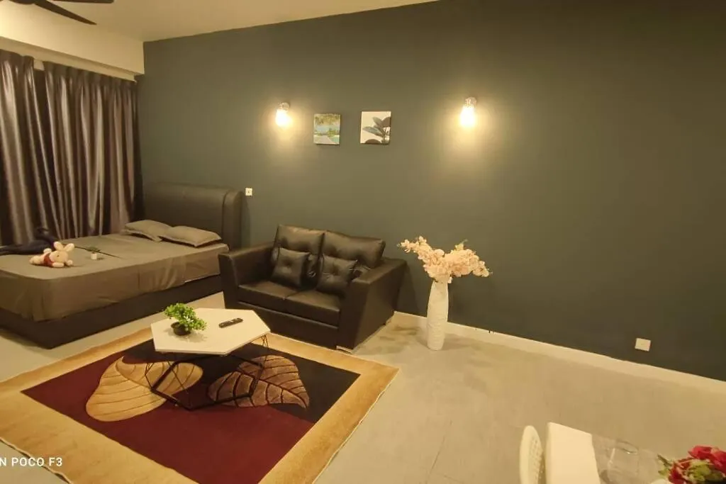 Bs228-Klia -Self Check-In-Wifi-Netflix-Parking-Pool, 5092 Apartment Sepang