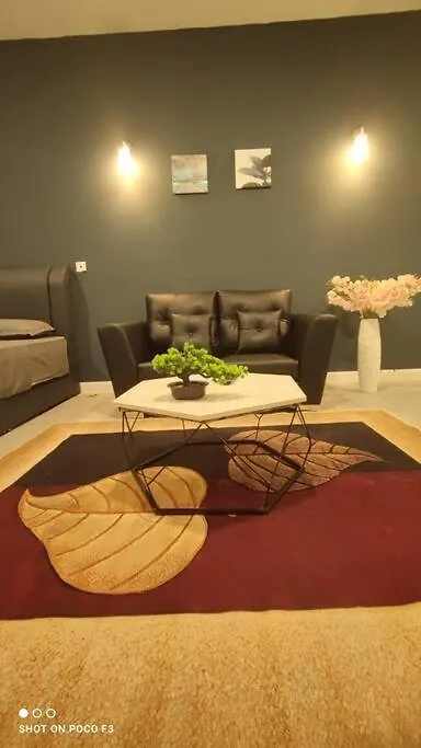 Bs228-Klia -Self Check-In-Wifi-Netflix-Parking-Pool, 5092 Apartment Sepang
